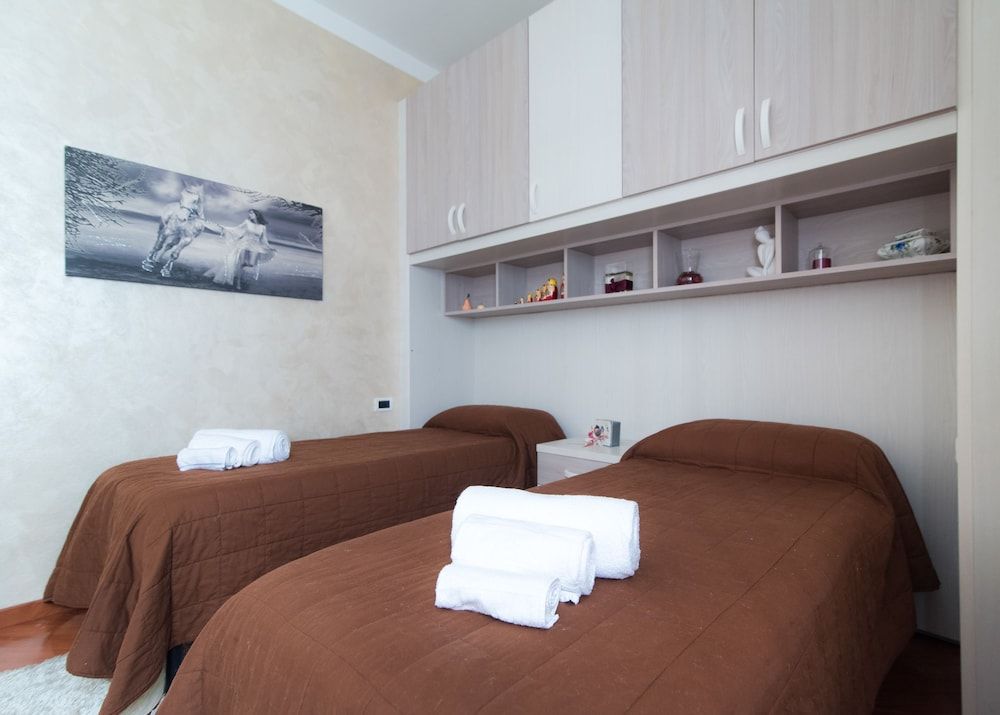 Lo Specchio del Lago Apartment, 2 Bedrooms, Lake View 13