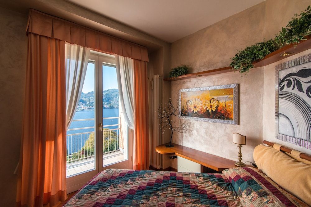 Lo Specchio del Lago Apartment, 2 Bedrooms, Lake View 44