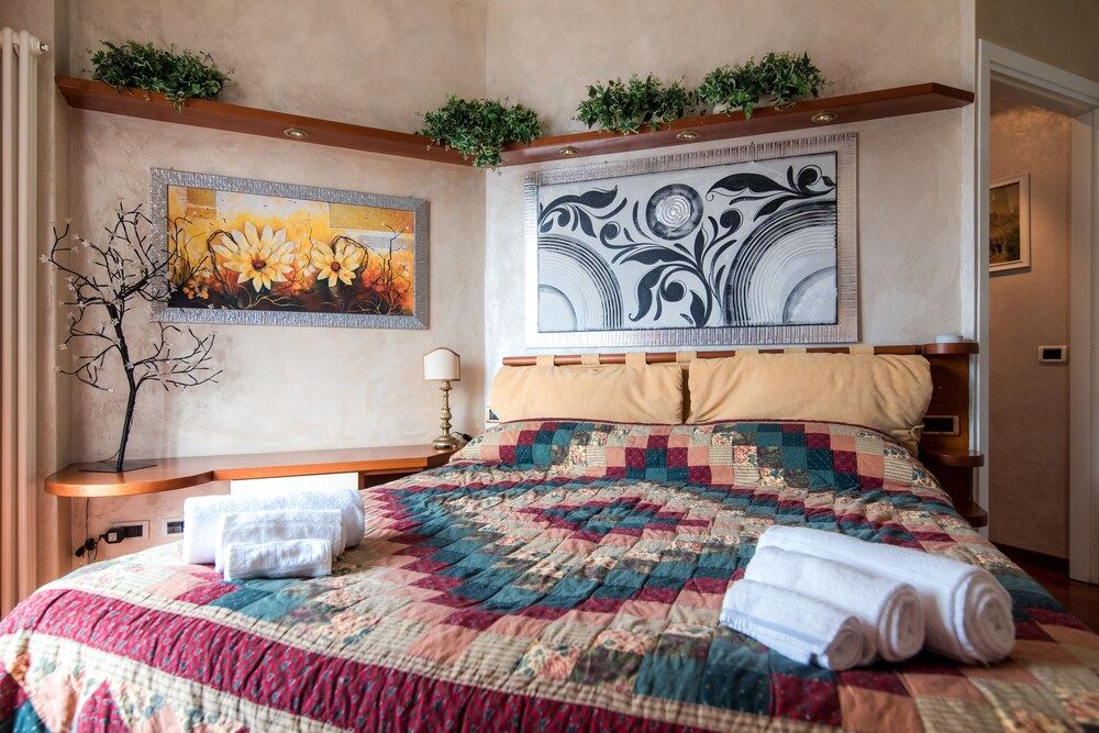 Lo Specchio del Lago Apartment, 2 Bedrooms, Lake View 10