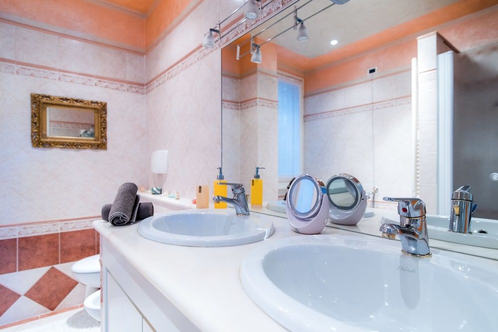 Lo Specchio del Lago Apartment, 2 Bedrooms, Lake View 32