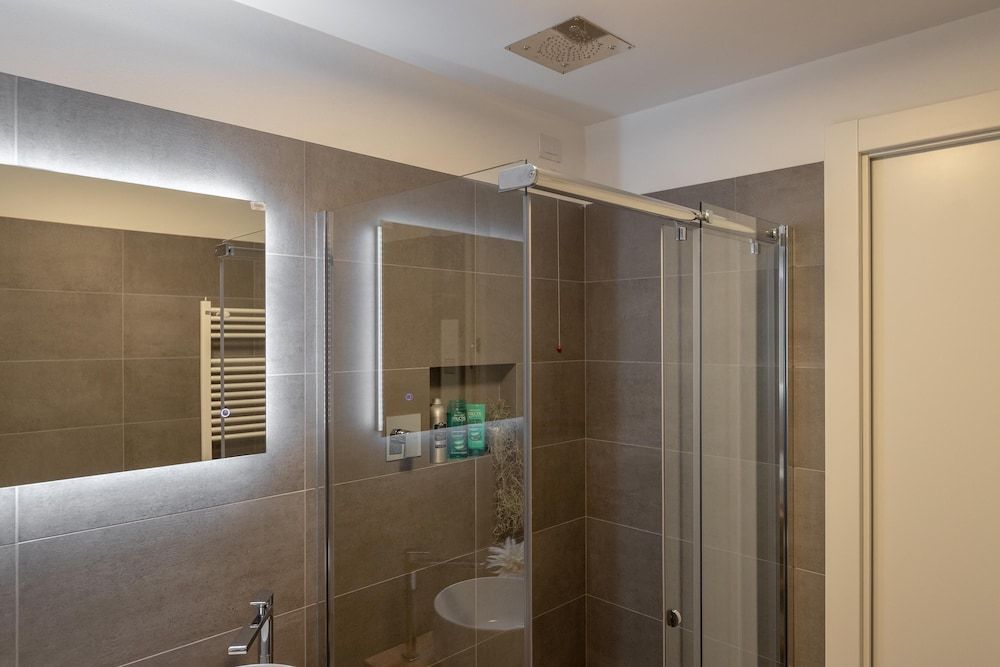 Il Garovaglio - Parking Exclusive Apartment, 2 Bedrooms 30