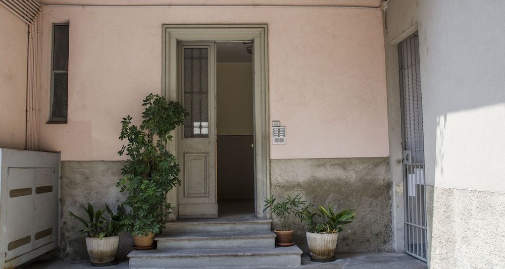 undefined JOIVY Flowers Apartment 25 2