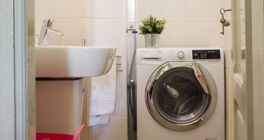 JOIVY Flowers Apartment 25 Apartment (1 Bedroom) 53