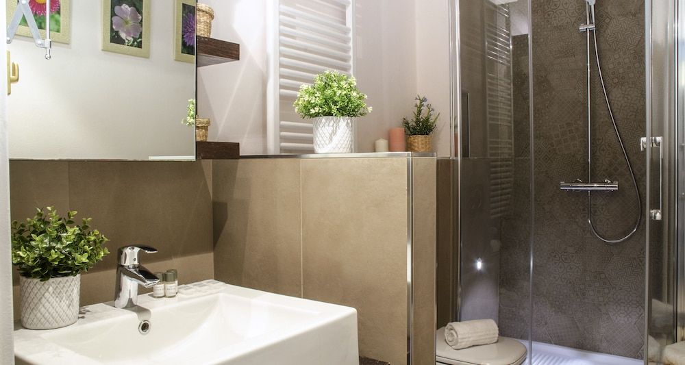 JOIVY Flowers Apartment 25 Apartment (1 Bedroom) 57