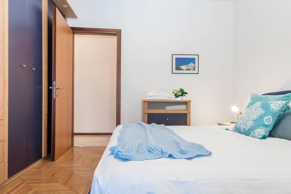 undefined JOIVY Como Borgo Vico Apartment with Terrace 6