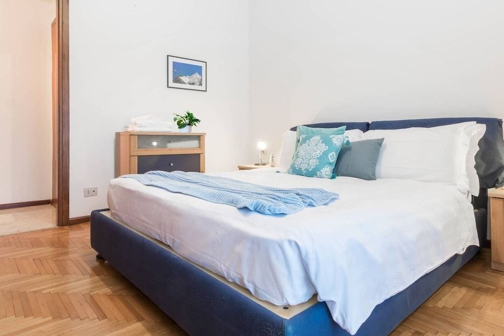 undefined JOIVY Como Borgo Vico Apartment with Terrace 2