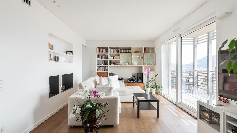 undefined Como Luxury Lake View Spa 8