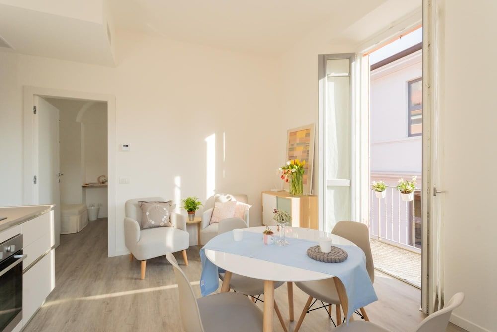 The Little Prince in Como Apartment 14