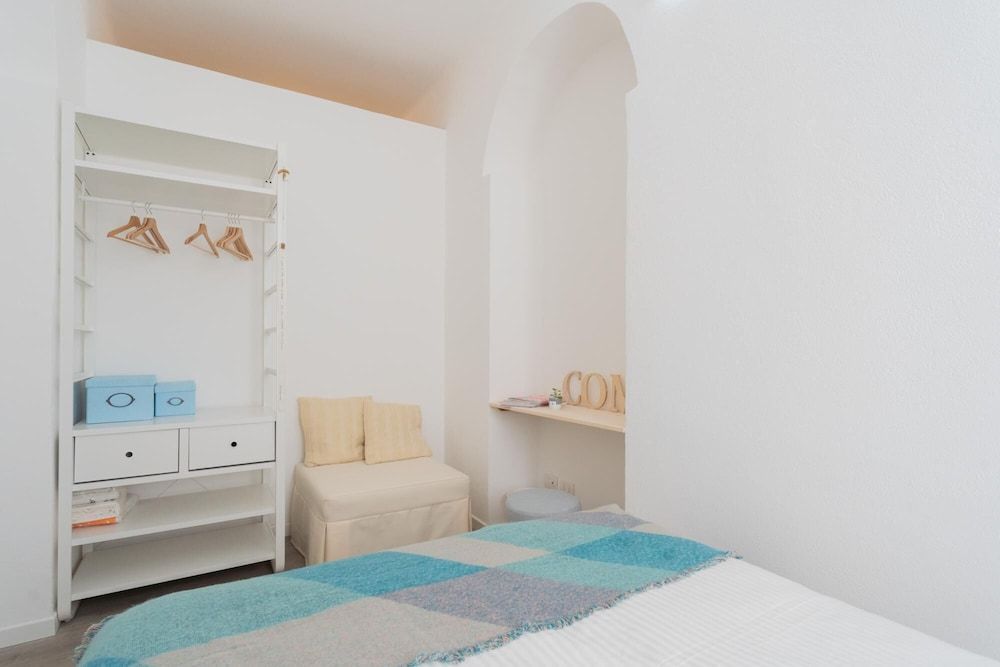 The Little Prince in Como Apartment 20