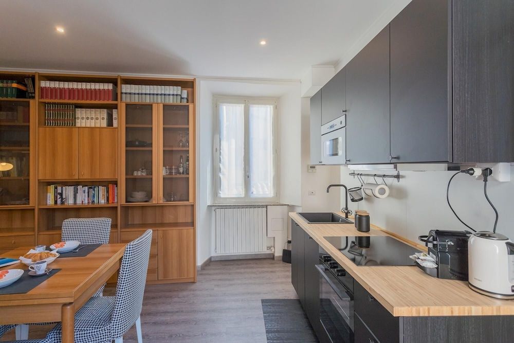 undefined Via Muralto 13 in Como 4