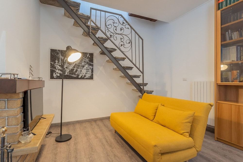 undefined Via Muralto 13 in Como