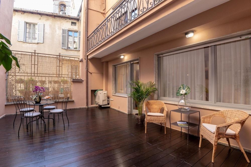 undefined Boutique Apartment in Como 5