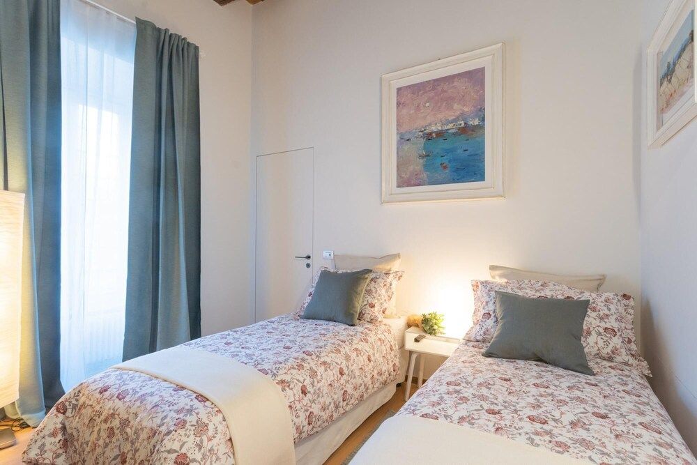 undefined Boutique Apartment in Como 10