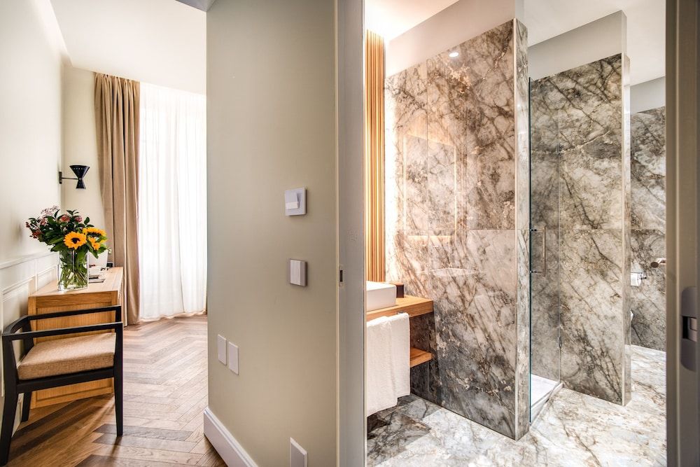 undefined DBH Duomo Boutique Hotel Lake Como 3