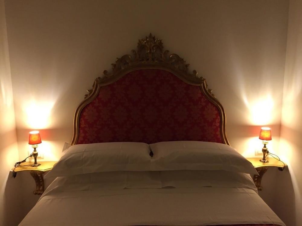 La Belle Coquette B&B Double Room, 1 Double Bed (Amélie) 4