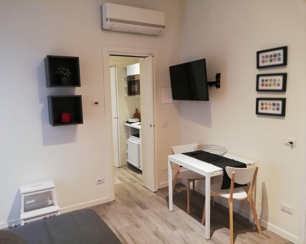 Rondone Bianco 5-7 Apartment, 1 Bedroom 3