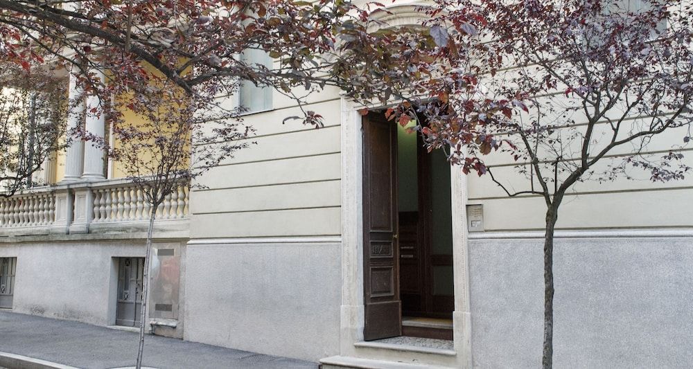 undefined JOIVY Fabulous Charming House in Como 4