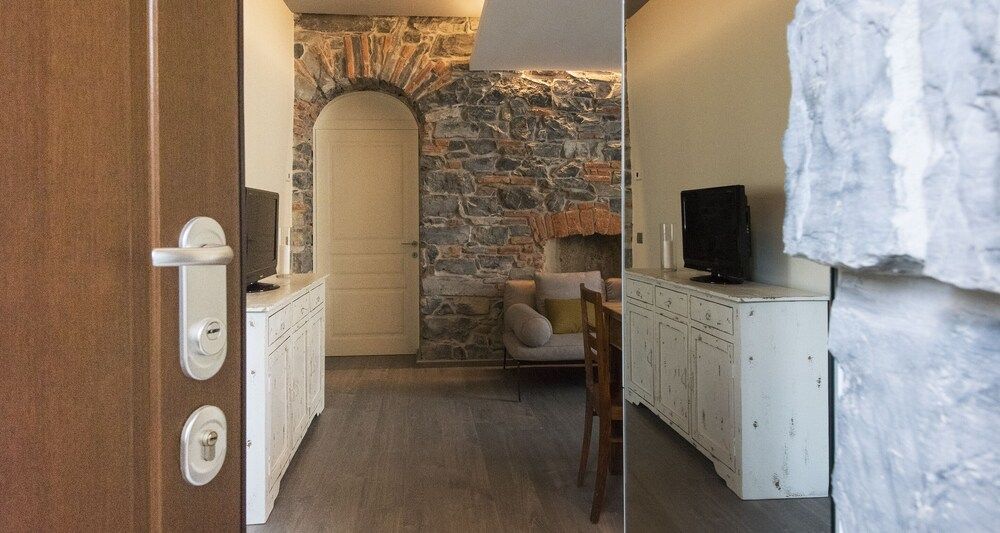 JOIVY Elegant 1BR Flat Near City Centre Apartment (1 Bedroom) 25