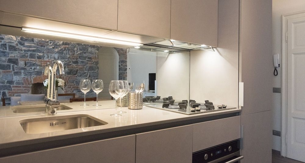 undefined JOIVY Elegant 1BR Flat Near City Centre 3