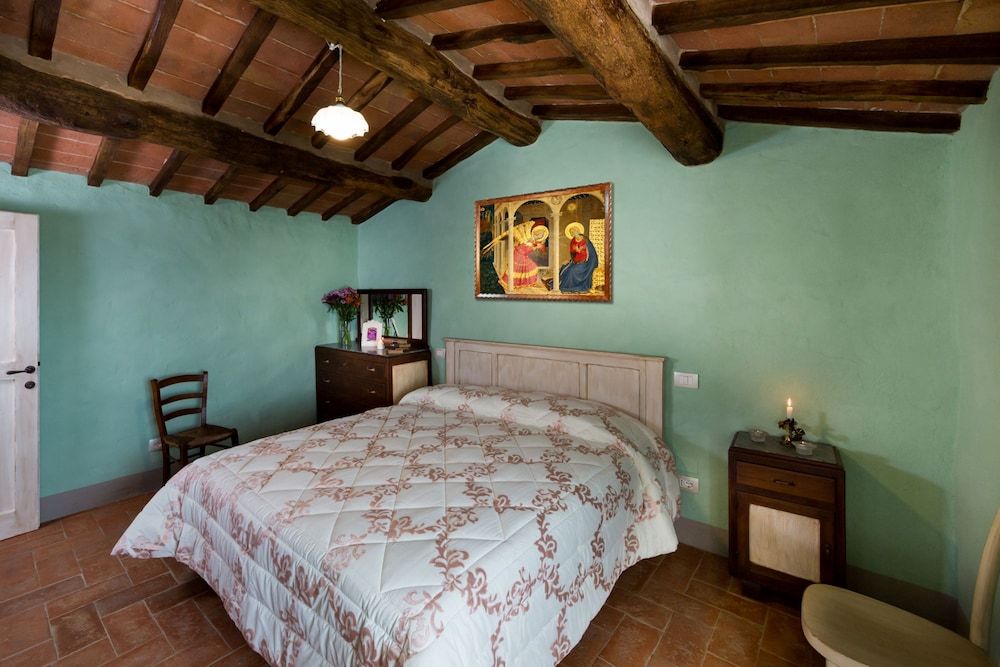 House, 5 Bedrooms