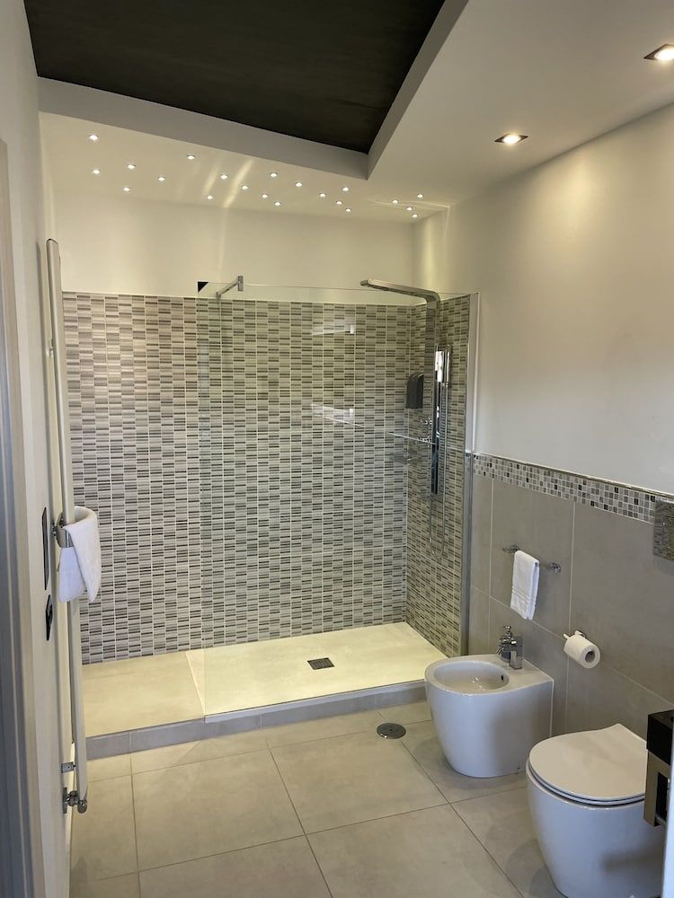 B&B Rossini Luxury Superior Double or Twin Room 7