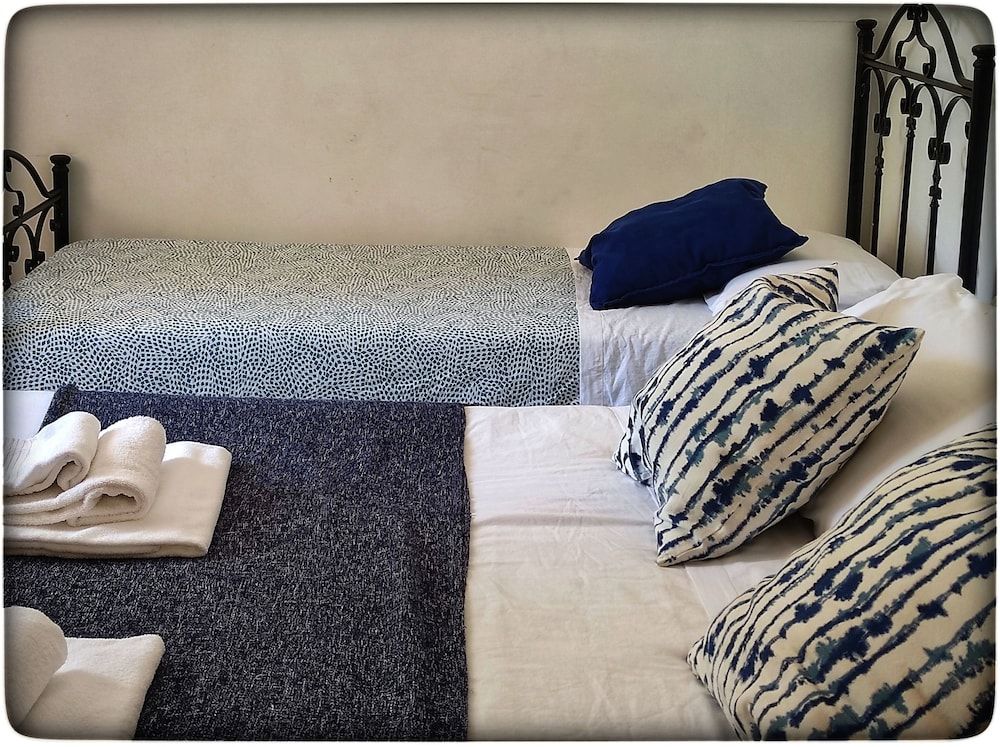 Basic Room, 1 Bedroom, Shared Bathroom, Garden View