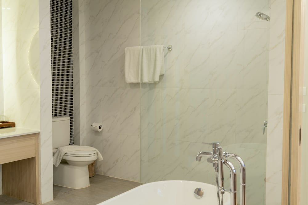 GRAND JOMTIEN PALACE HOTEL Premium Room, 1 Bedroom, Pool View, Poolside 10