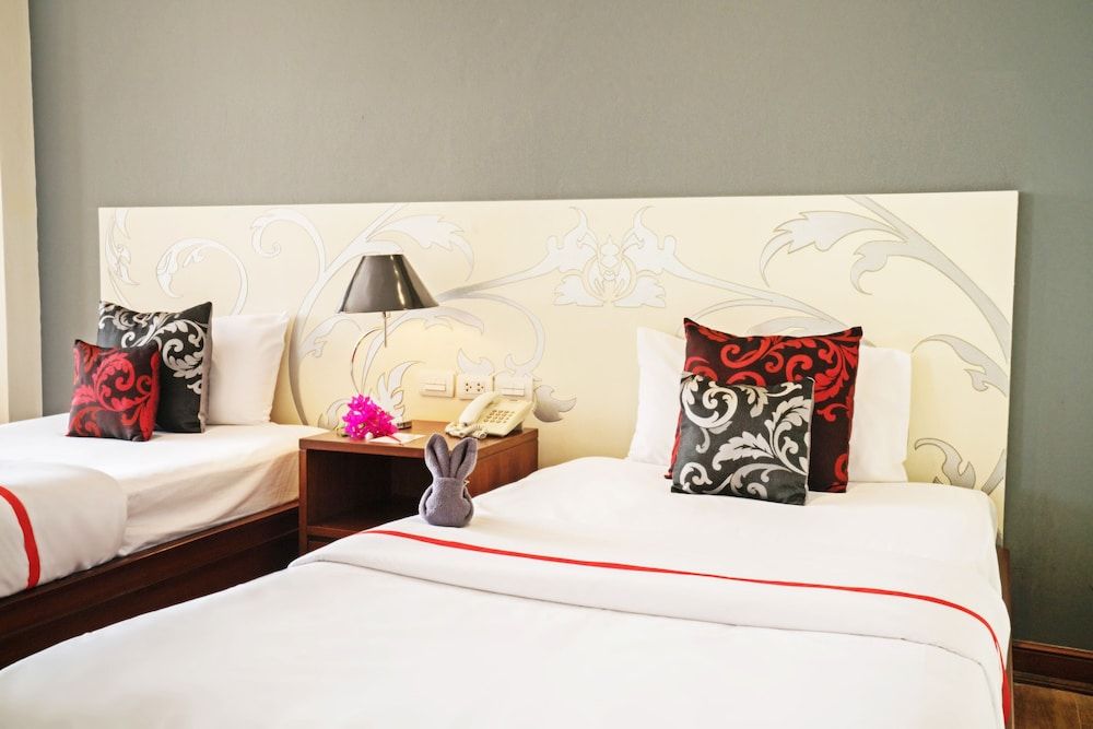 GRAND JOMTIEN PALACE HOTEL Superior Low Floor (Flr.1-2-3)