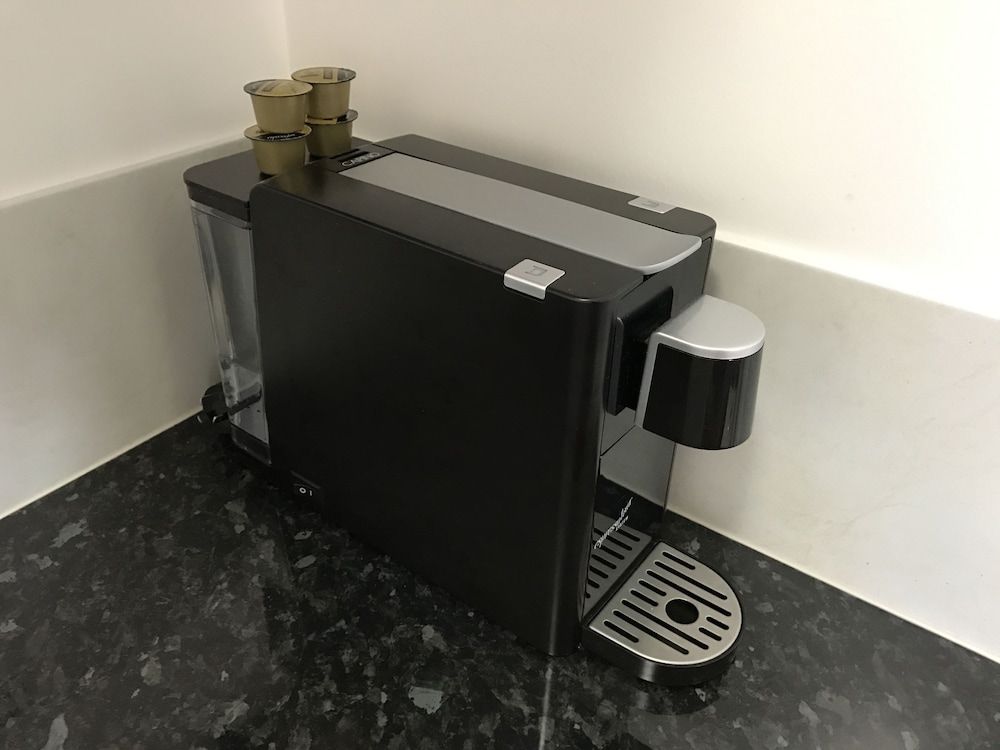 La Costa Motel Deluxe Studio 4