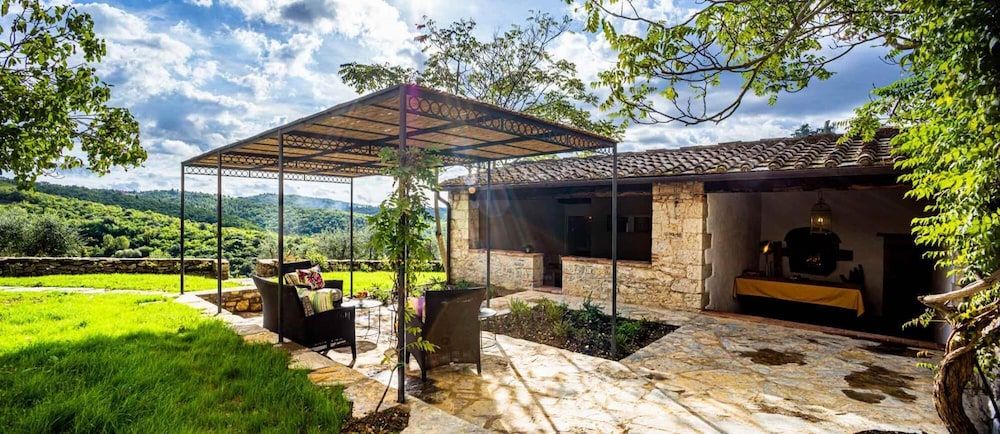 Villa, Accessible