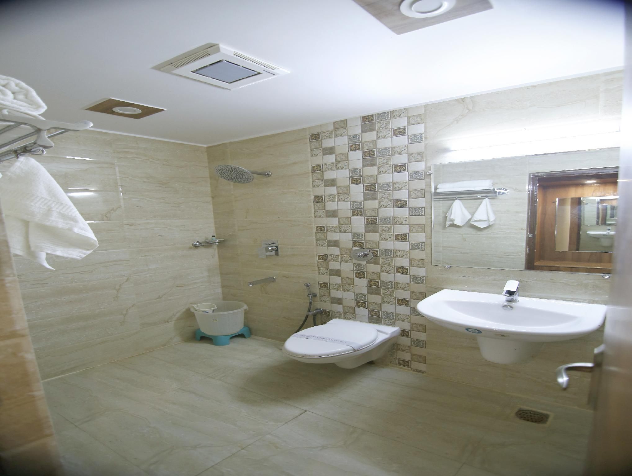 Hotel Sheetal Residency Super Deluxe Room