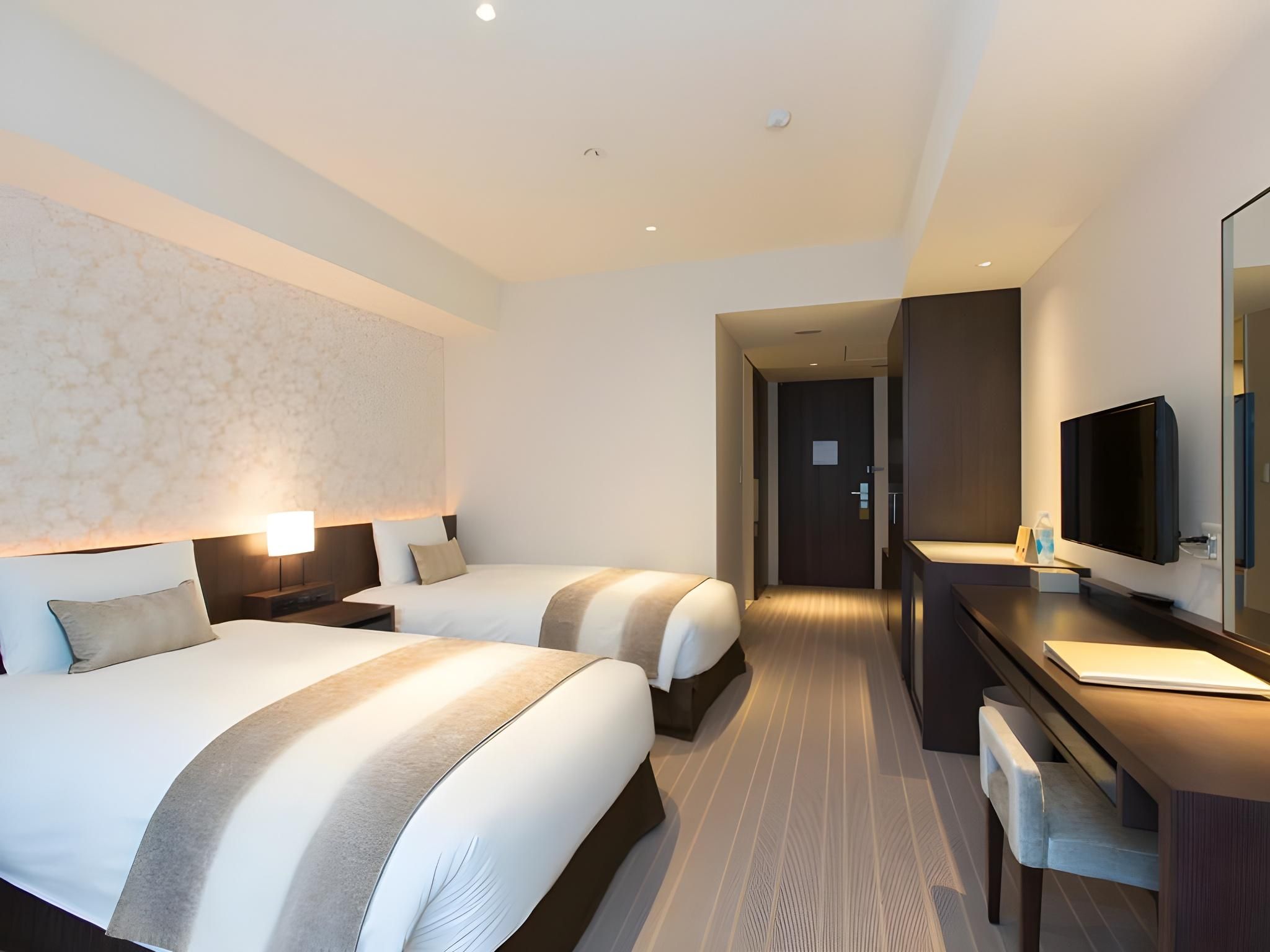 Superior Room with Hirafu Mountain View