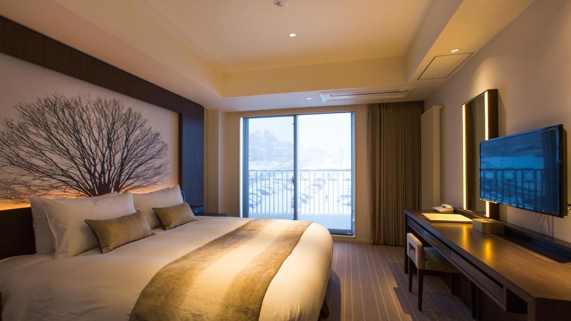 Grand Deluxe Suite with Hirafu Mountain View