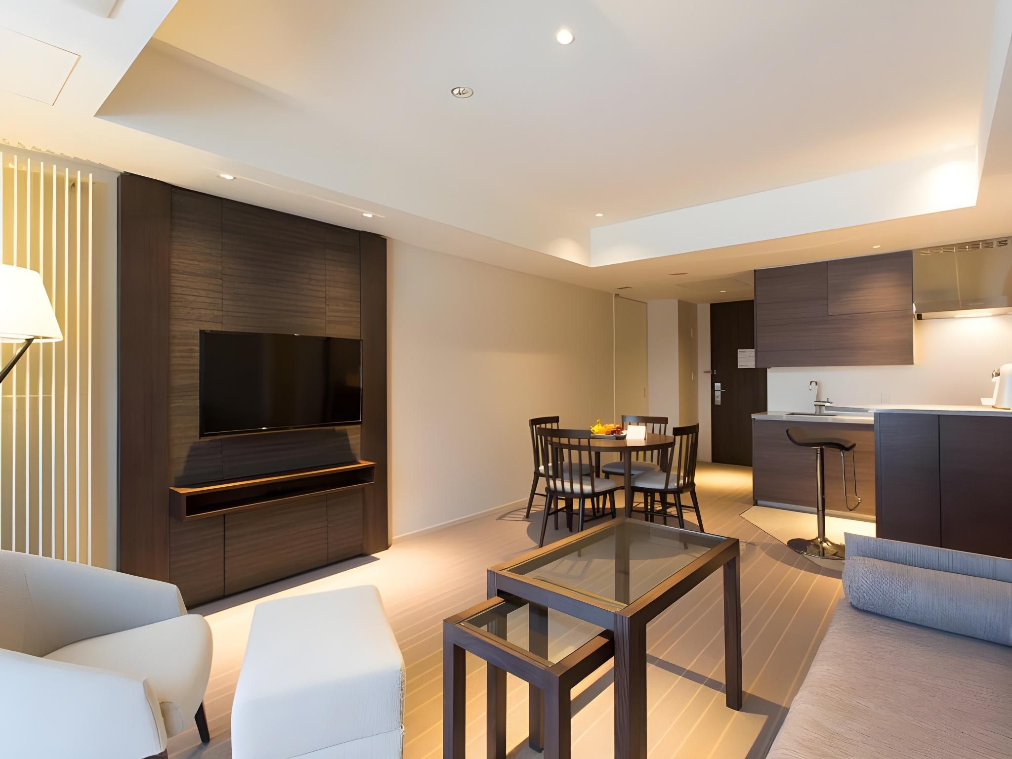 Grand Deluxe Suite