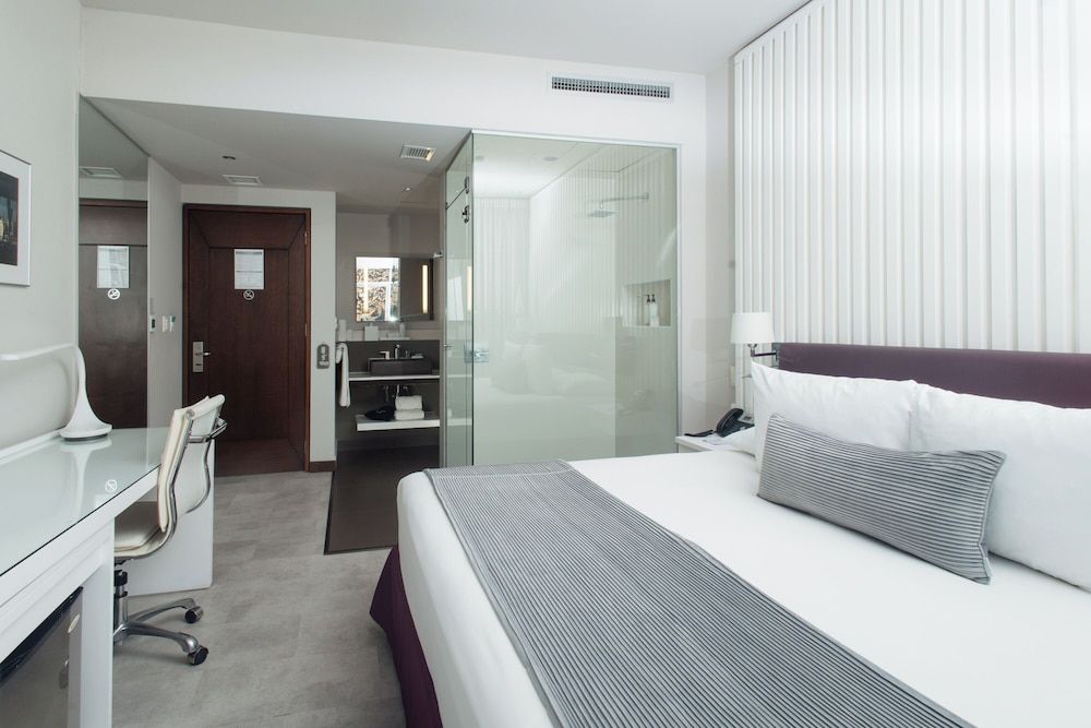 Stannum Boutique Hotel & Spa Premium Room, 1 King Bed, City View 3