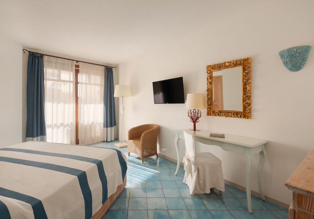 Family Suite, 1 Bedroom, Non Smoking, Balcony
