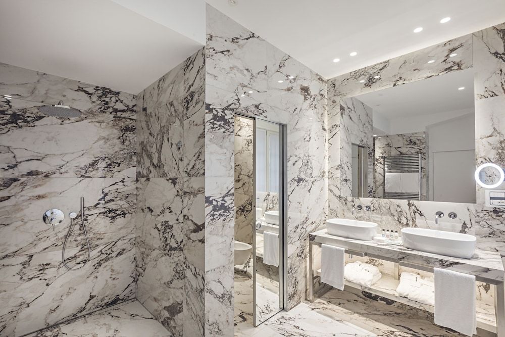 undefined Magna Pars- L'Hotel à Parfum Small Luxury Hotels of the World 10