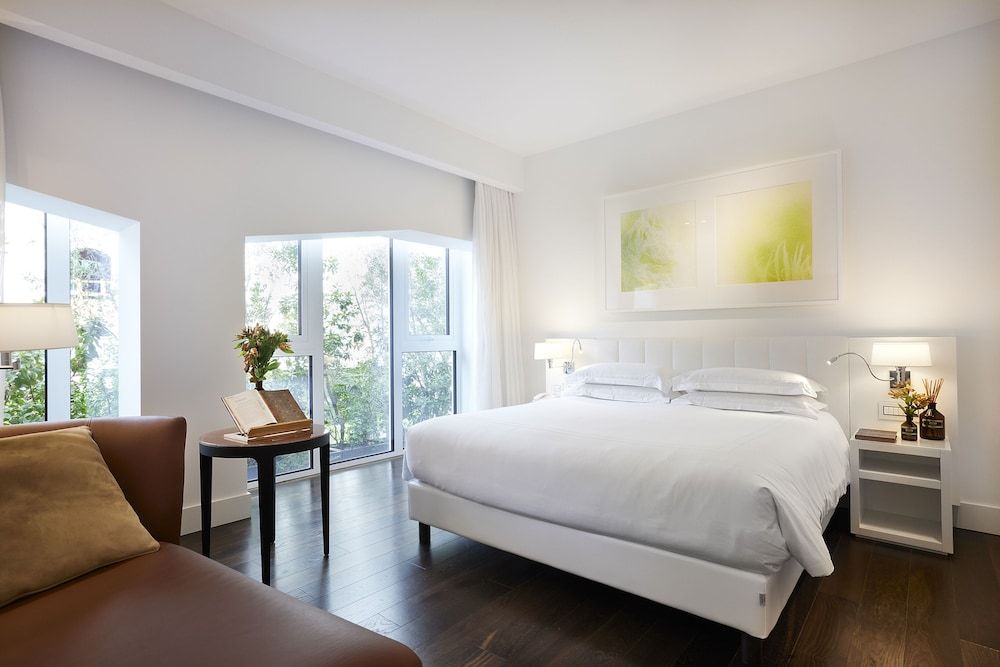 undefined Magna Pars- L'Hotel à Parfum Small Luxury Hotels of the World 6