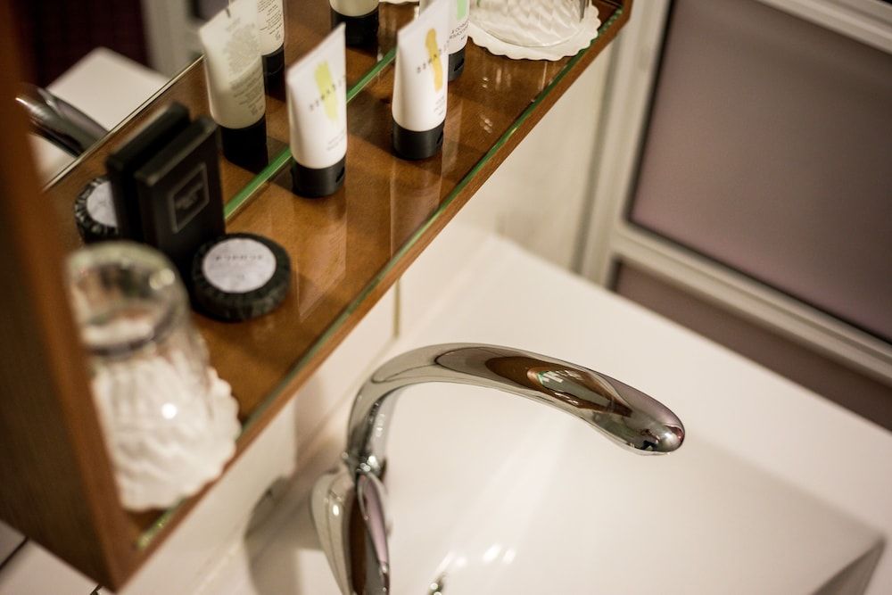 Embassy Hotel Tel Aviv Economy Double Room 5