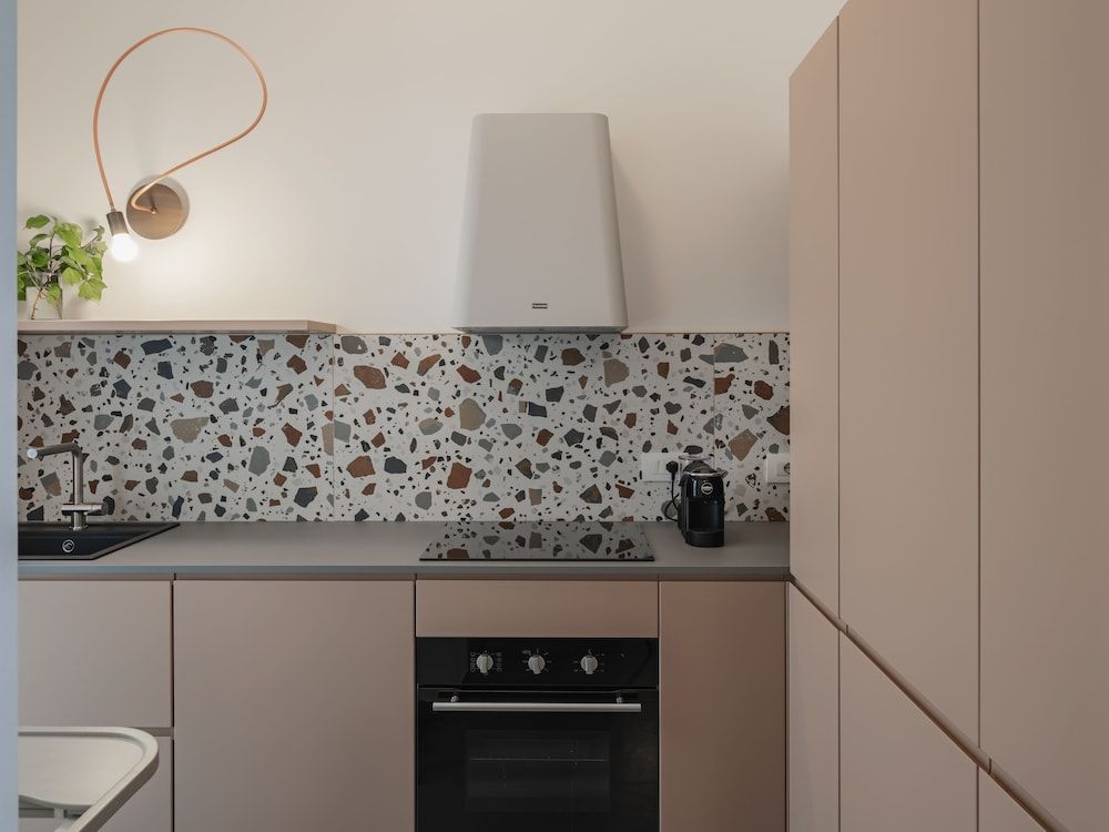 living u HomeSuites Executive Apartment 5