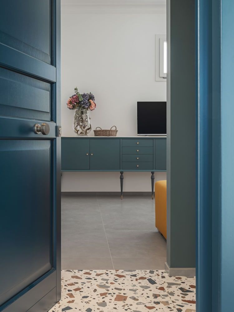 living u HomeSuites Family Apartment 14