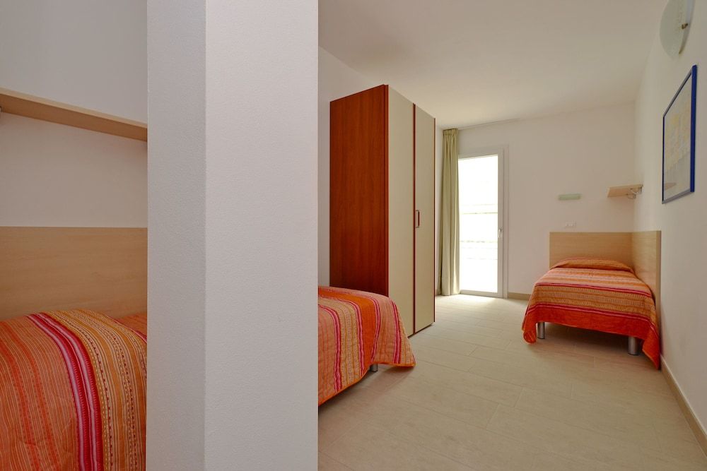 Apartment, 2 Bedrooms (C7) (D)