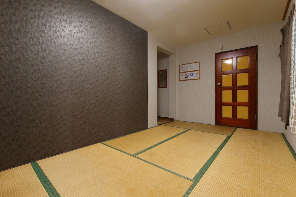 undefined Haru Hotel 8