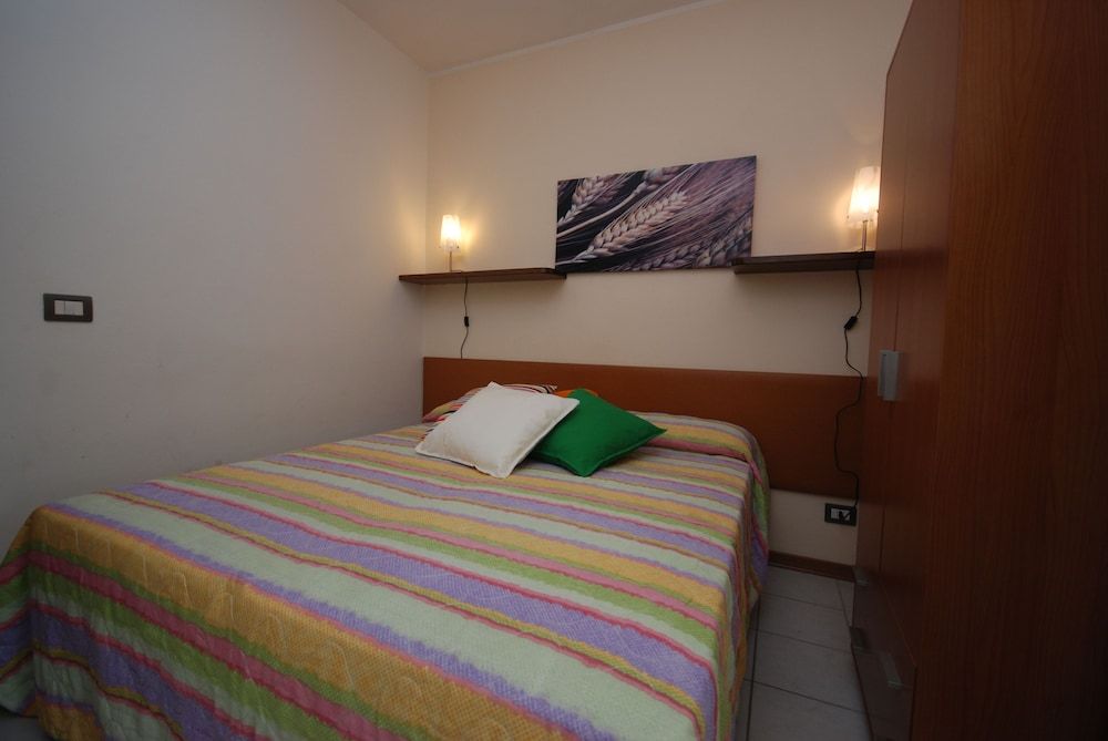 Apartment, 1 Bedroom (B-2)