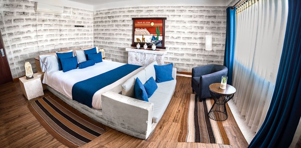 Deluxe Room, 1 Queen Bed, Mountain View