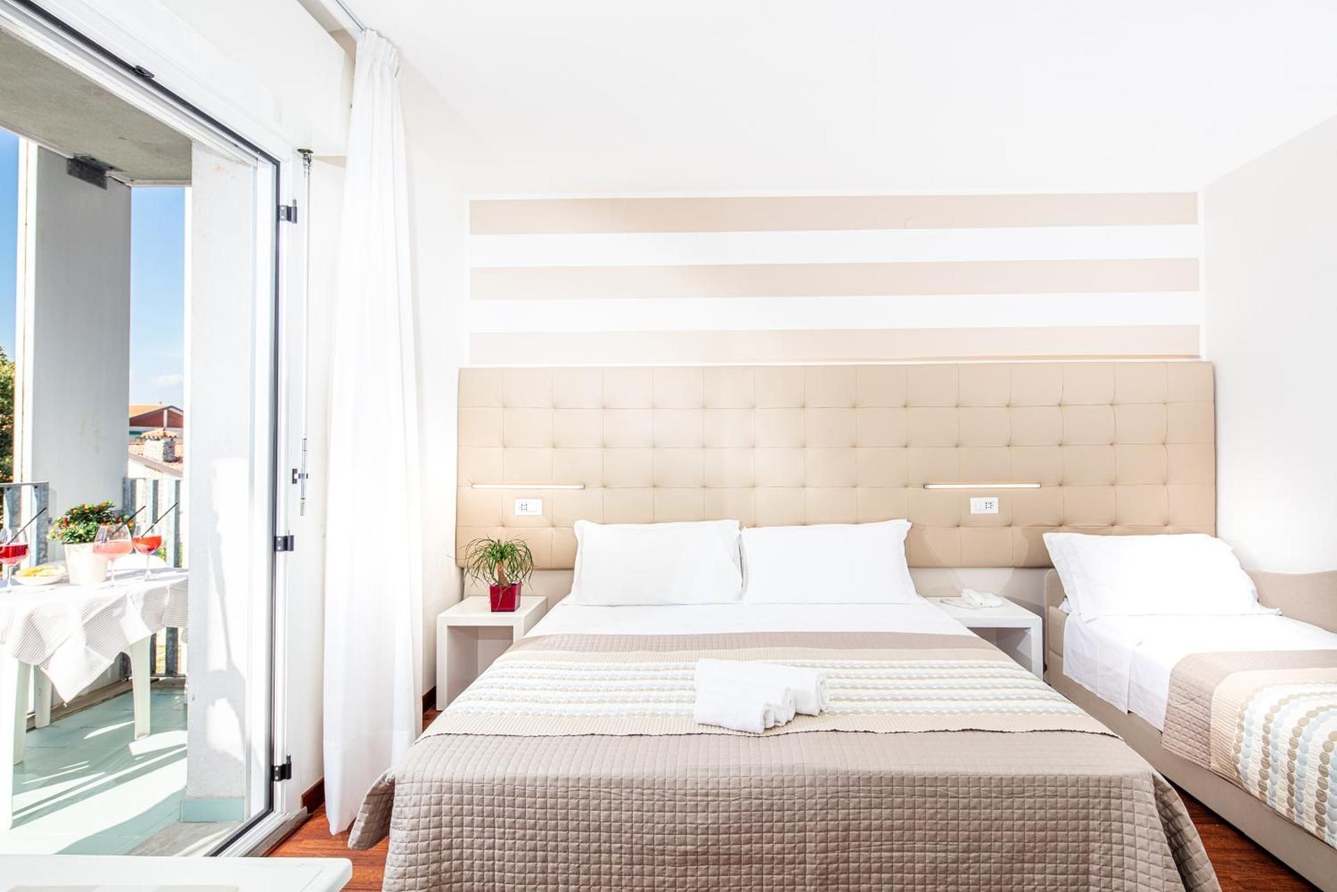 Triple Room with Balcony