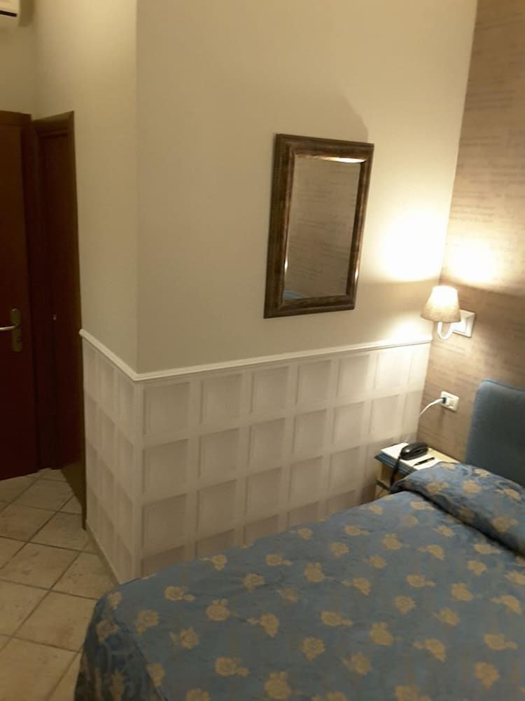 undefined Hotel Golden 2