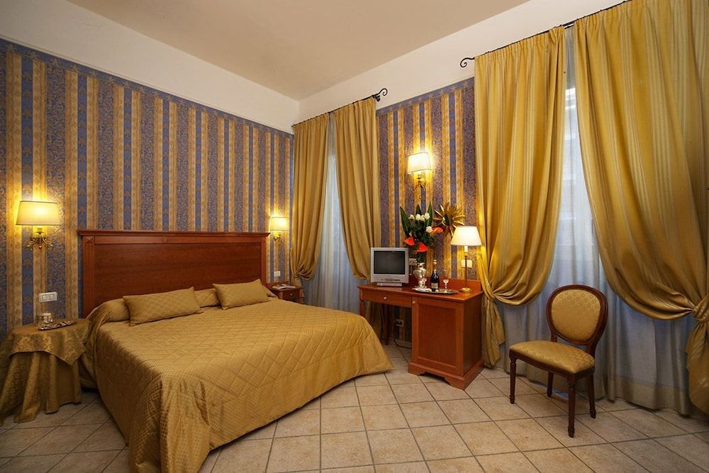 Hotel Golden Superior Double or Twin Room 4