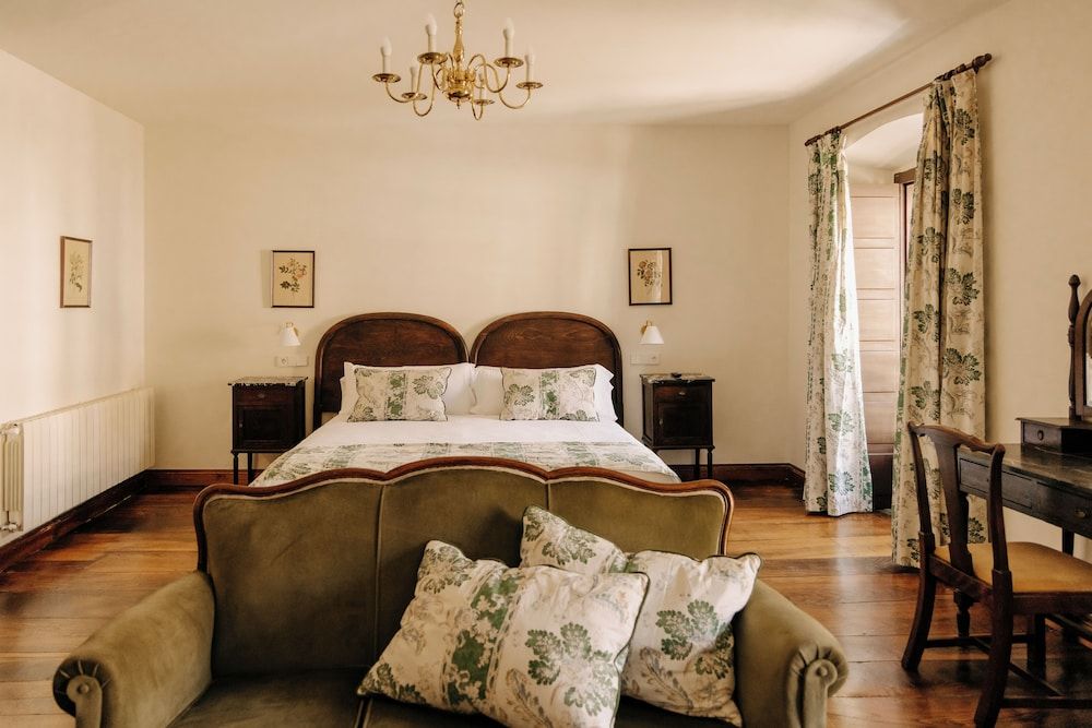 Junior Room