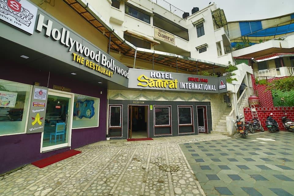 Samrat International A - Family Hotel